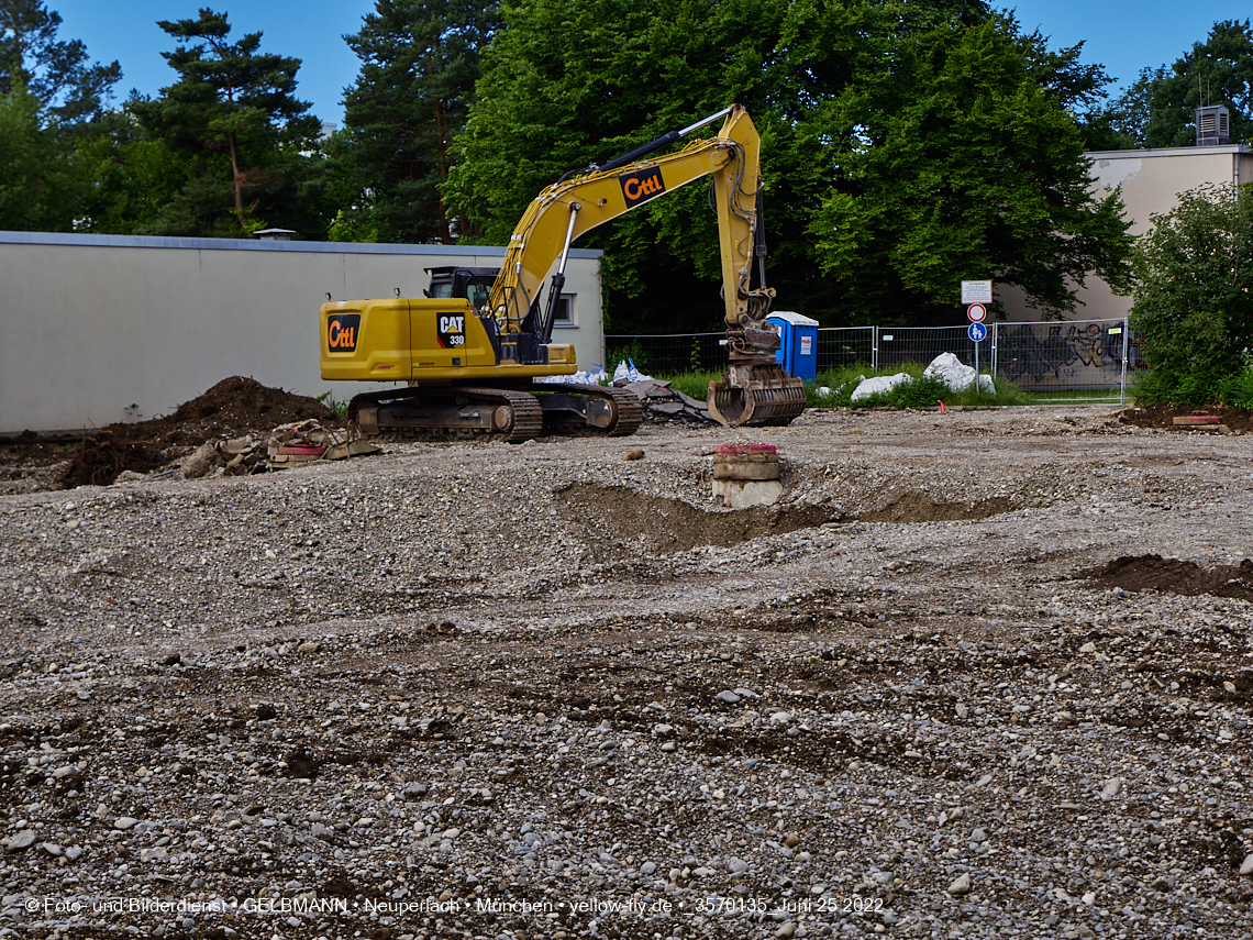 25.06.2022 - Baustelle zur Mütterberatung und Haus für Kinder